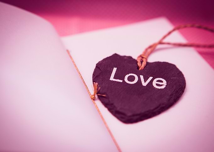 pendant love