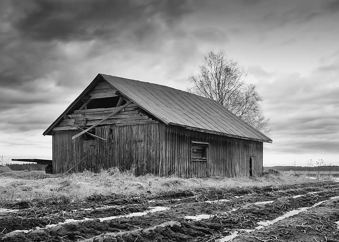 Barn By The Spring Fields