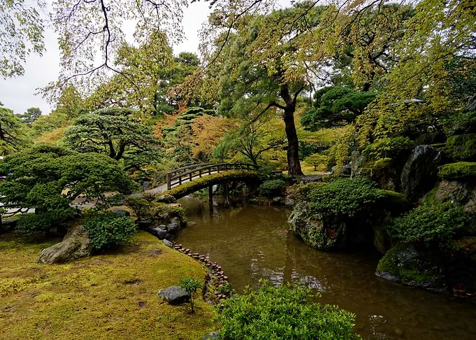 Little charming bridge