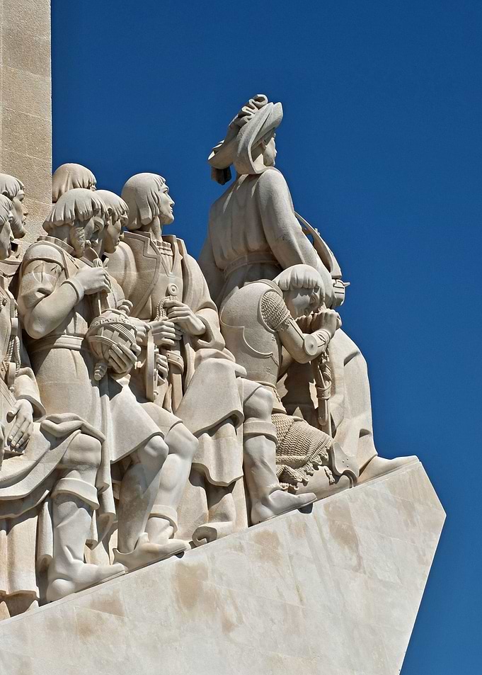 Monument of discovery 02