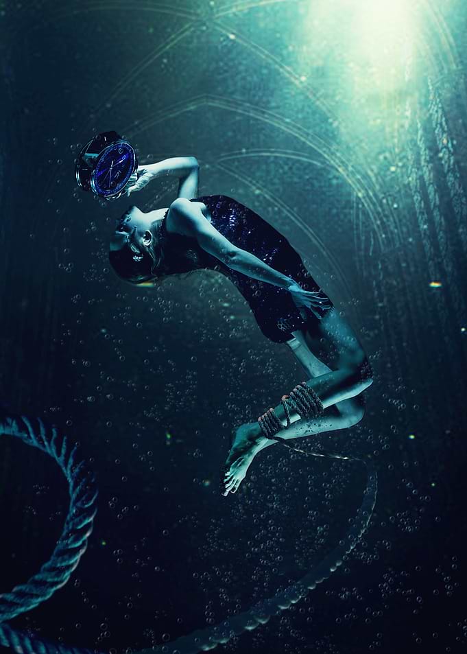 Drowning in time
