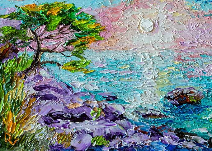 Tree by the sea