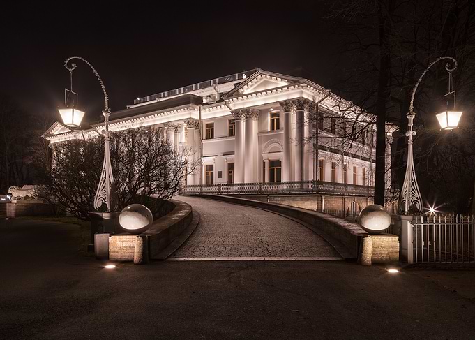 Palace In The Night 2