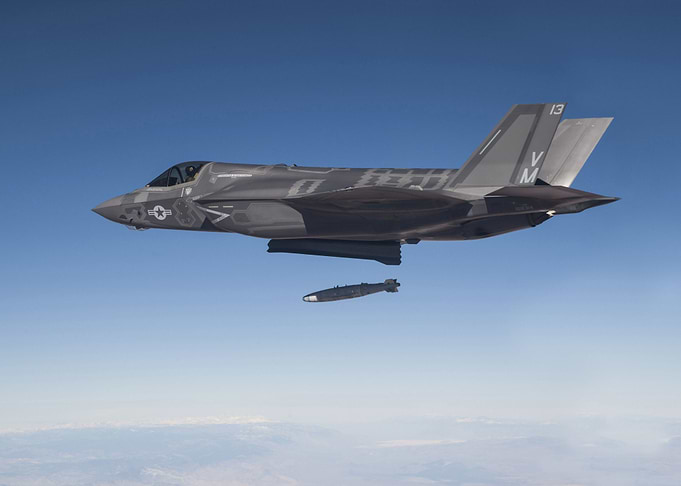 F 35 military jet fighter