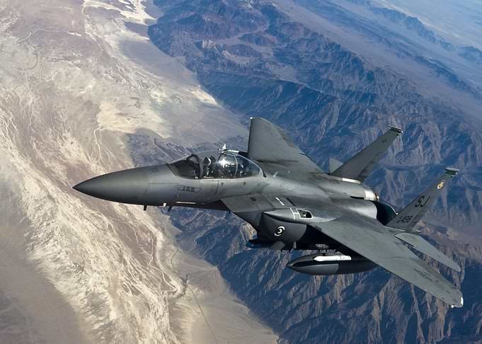 F 15 military fighter jet