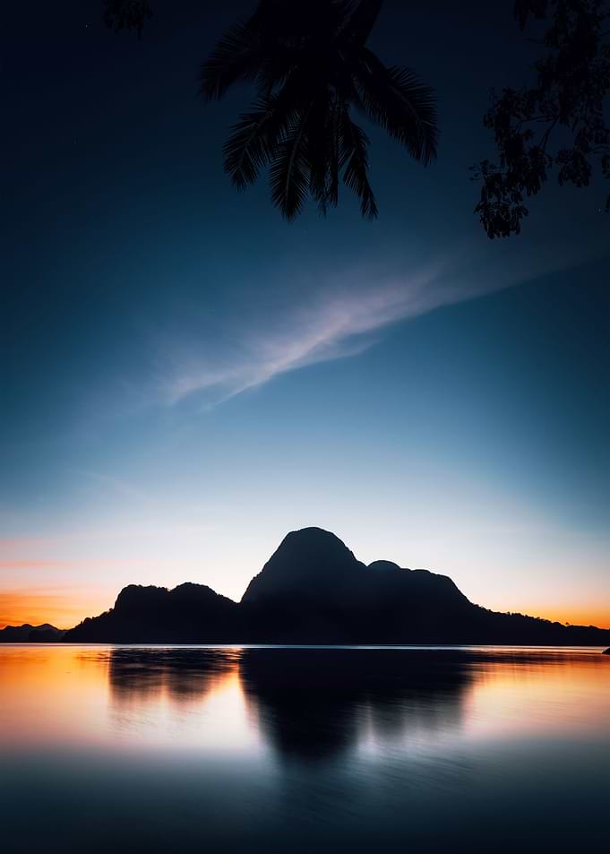 El Nido Silhouette Of Beau