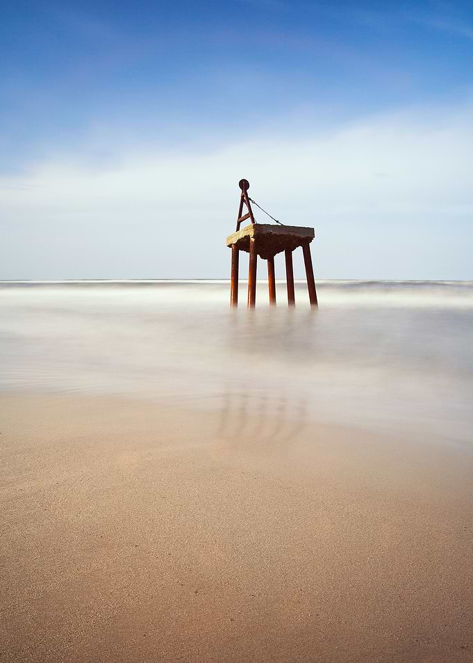 Low Sea Calm Sand Pink Tid