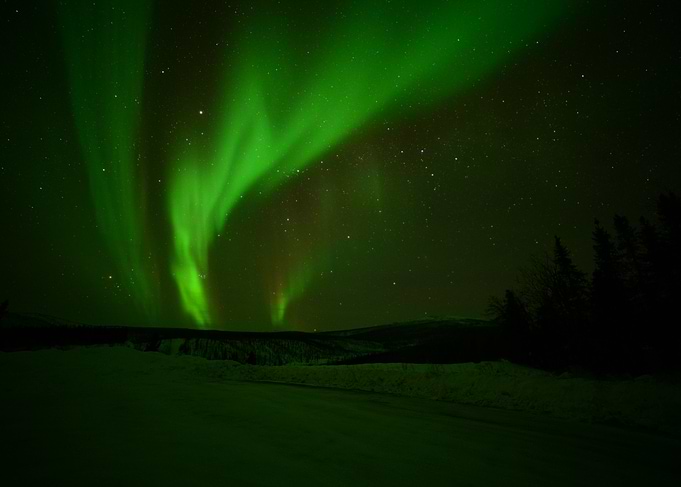 Dancing Aurora