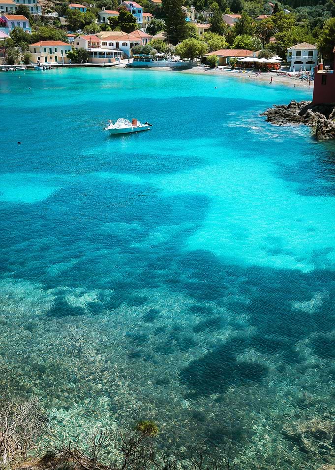 Assos Village Kefalonia Gr