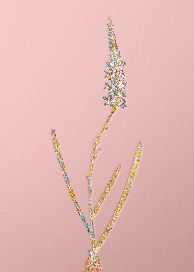Gold Crystal Mosaic Flower