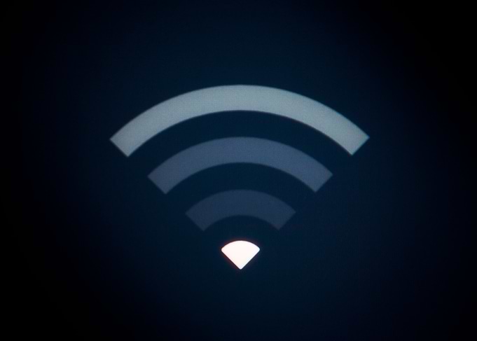 Wifi symbol signal LCD scr