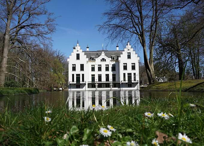 Staverden Castle