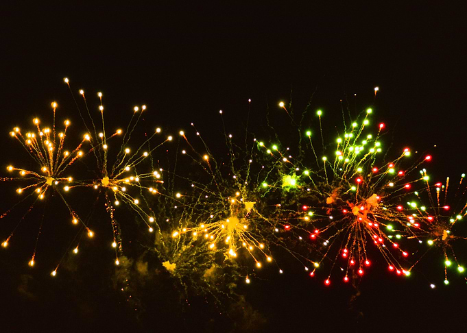 Fireworks 4 colors