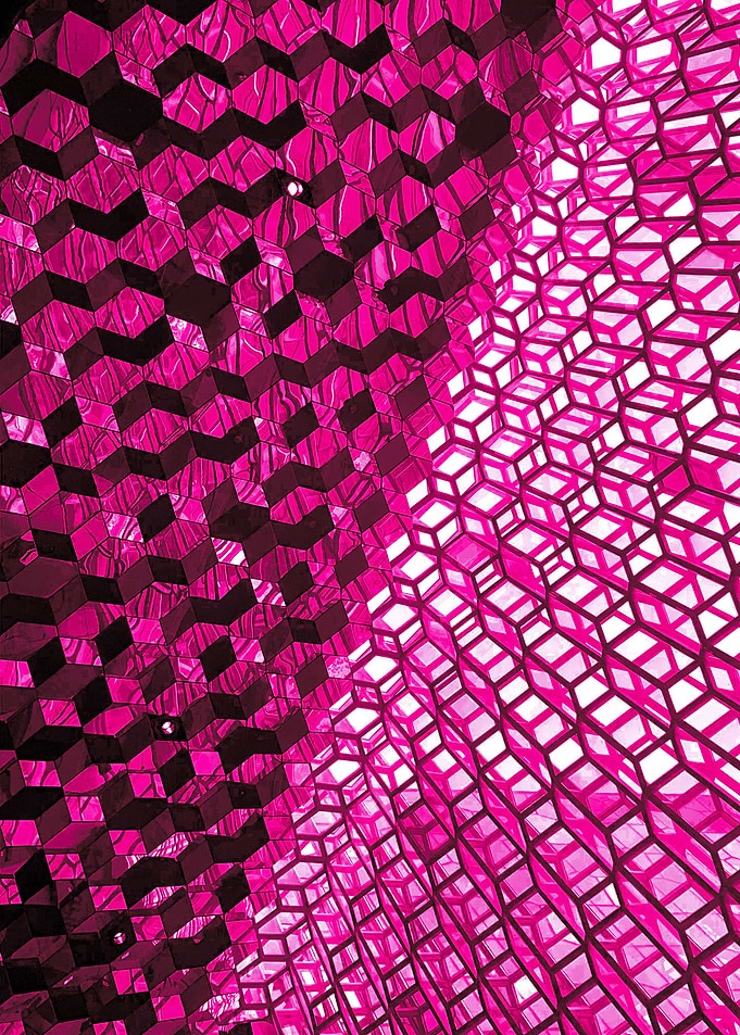 Diagonal Windows Pink