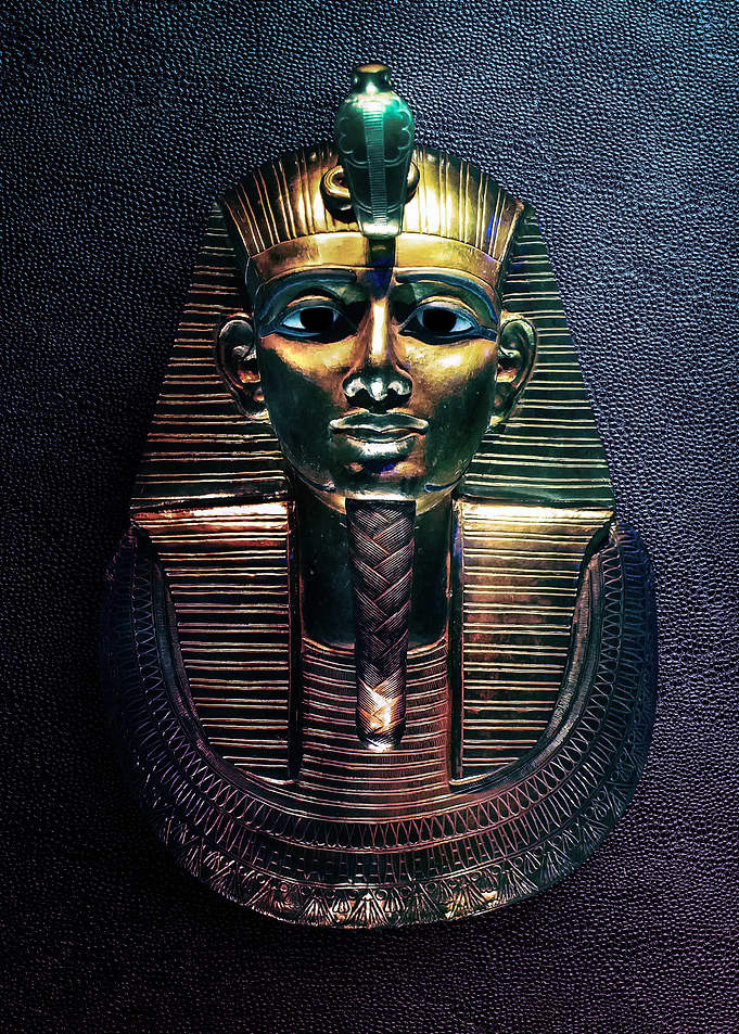 Tut mask