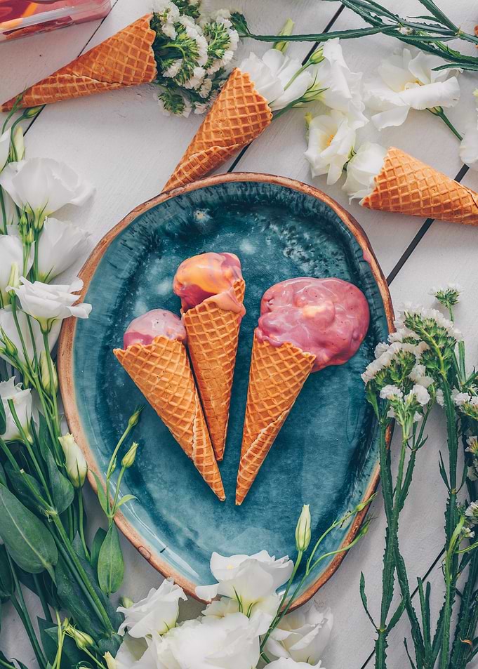 Fruit ice cream in Waffle