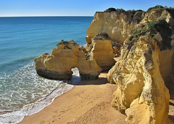 Colorful Algarve coast 01