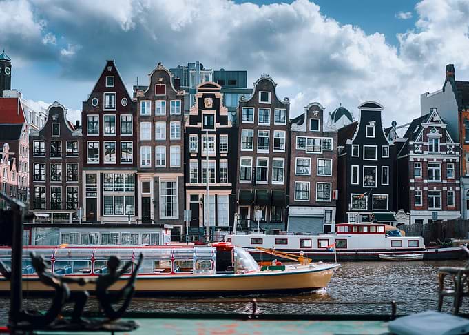 Amsterdam Canal Singel Wit