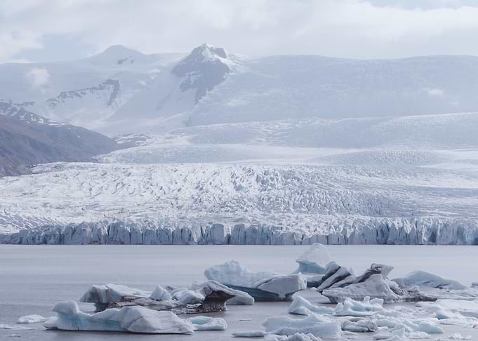 Glacier 02 Iceland