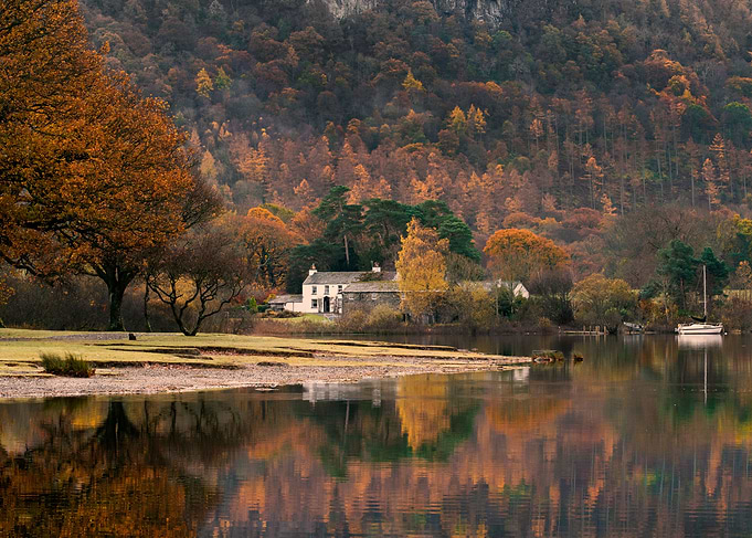 autumn by the lake