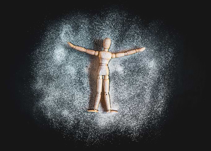 Manikin snow angel