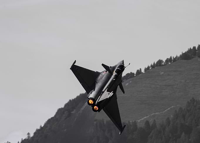 Rafale Black and White