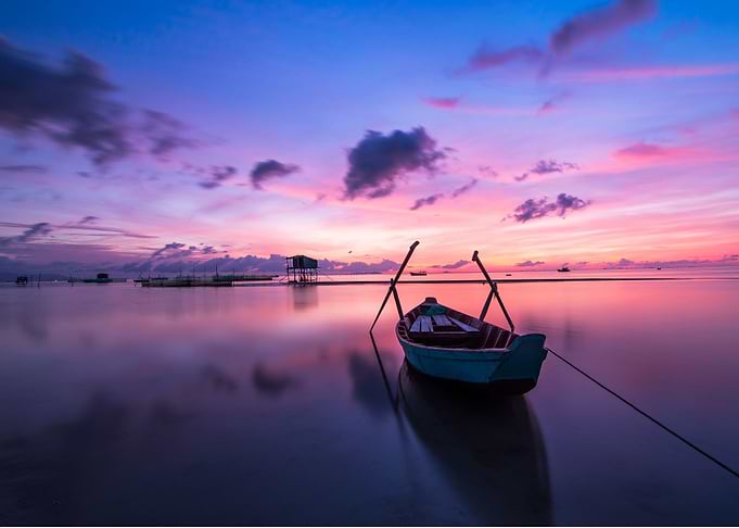 Sunrise und Boat