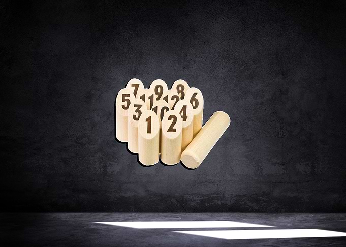Molkky Wooden Pin Skittl