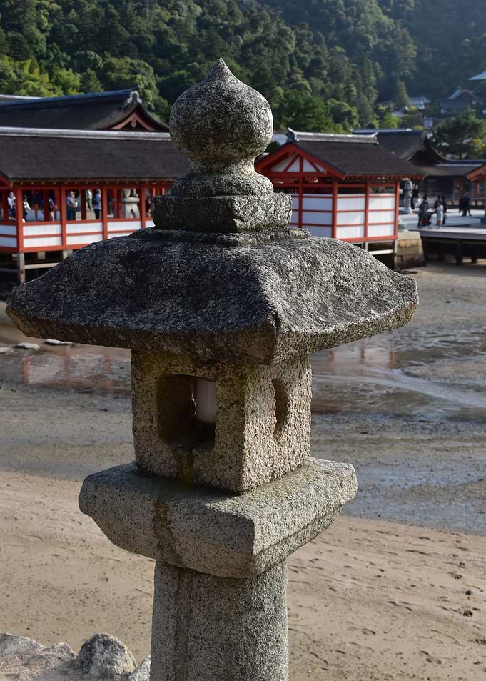 Coast Lantern