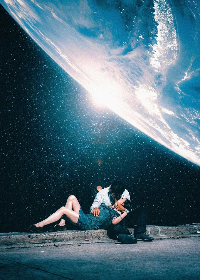 Space Kiss