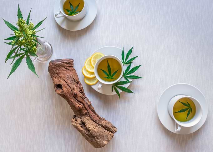 Lemon and cannabis tea
