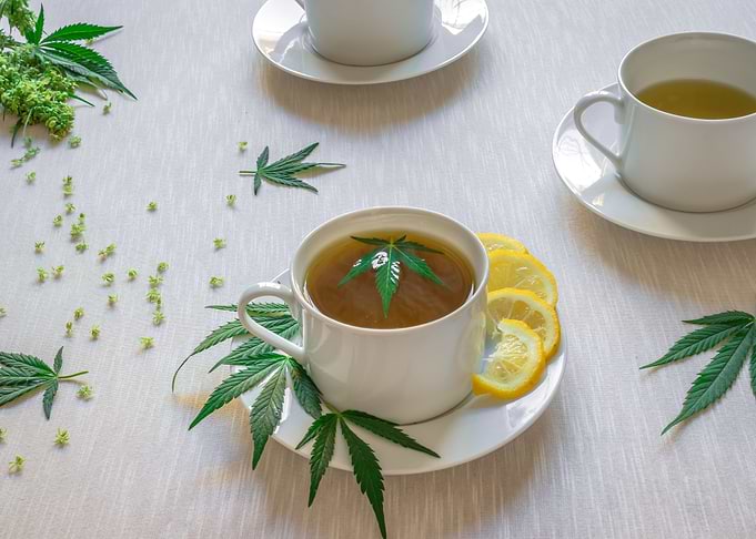 Lemon and cannabis tea