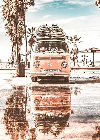 Urban Retro Camper Surf
