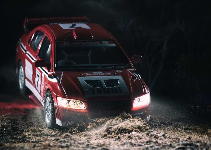 Mitsubishi Lancer EVO VII