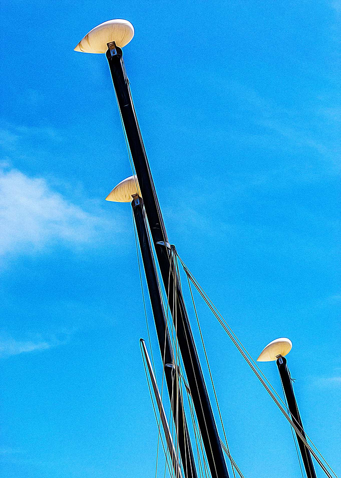 Sailboat masts