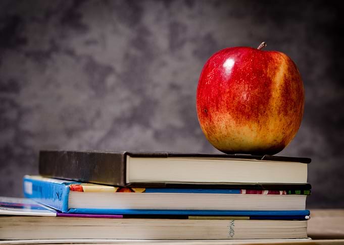 apple on top book