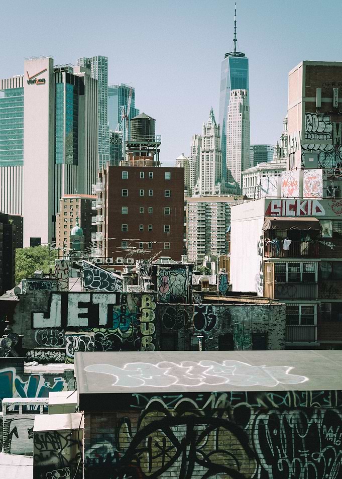 Street vs modernity