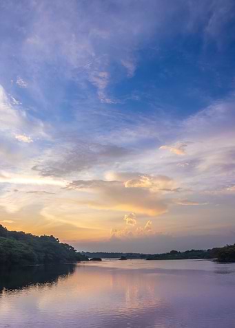 Sunset on Victoria Nile