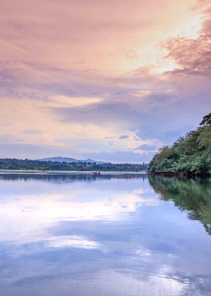Victoria Nile at sunset