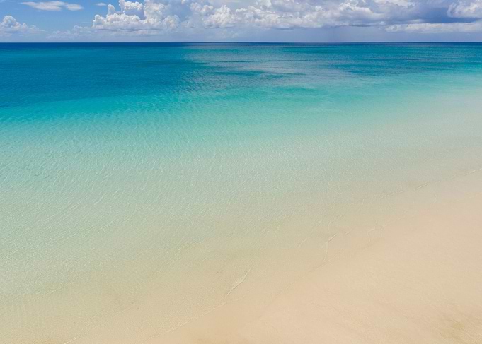 The Colours of White Beach