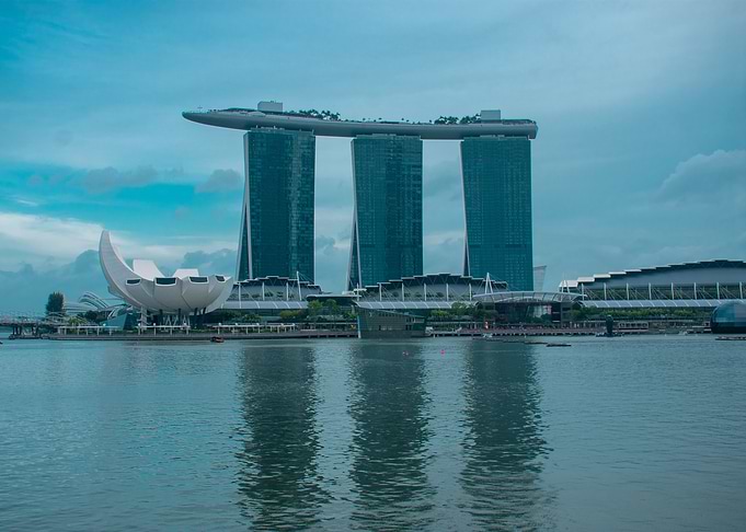 Singapore City Skyline Bay