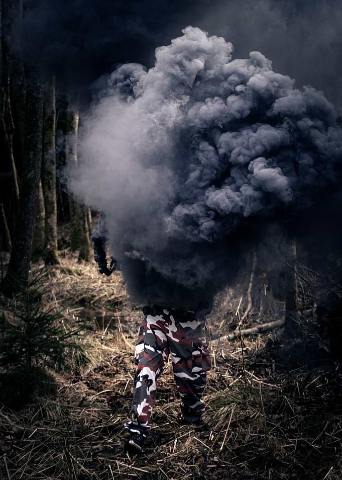 Smoke Cloud Head Walk