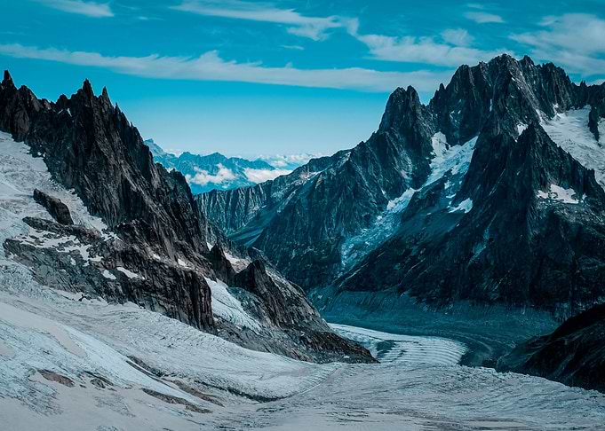 Glacier wide shot mountain