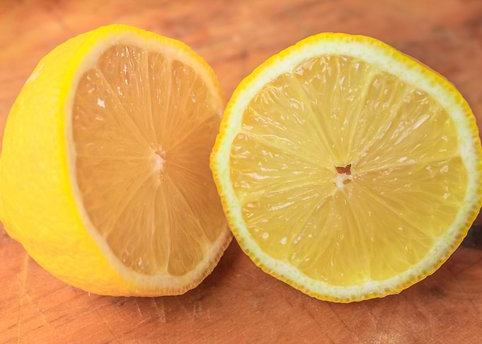 Cut up Lemon fruit