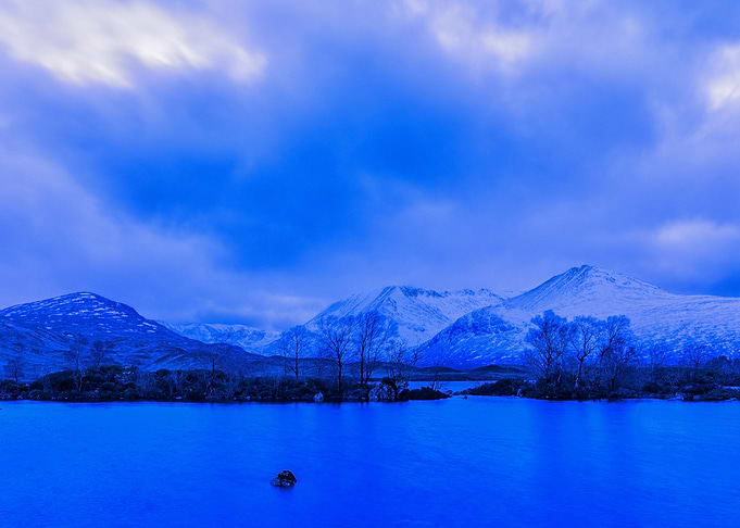 Lake Mountains