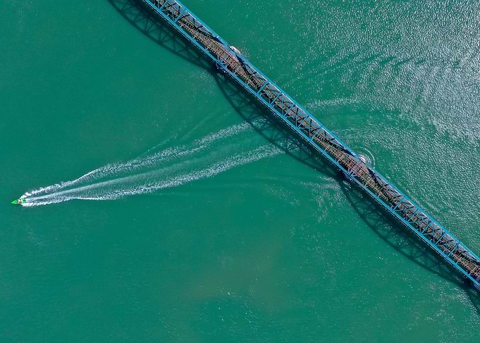 bridge boat