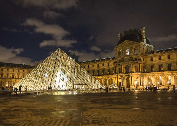 The Louvre 2