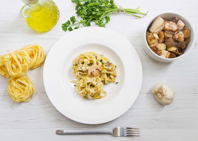tagliatelle and mushrooms