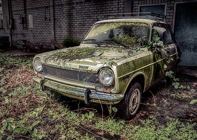 Simca Talbot camouflaged