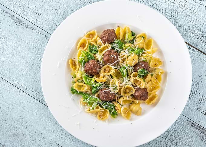 Pasta with meatballs